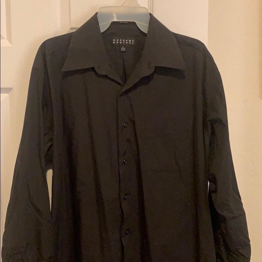 Men’s Black Long-sleeve Dress Shirt